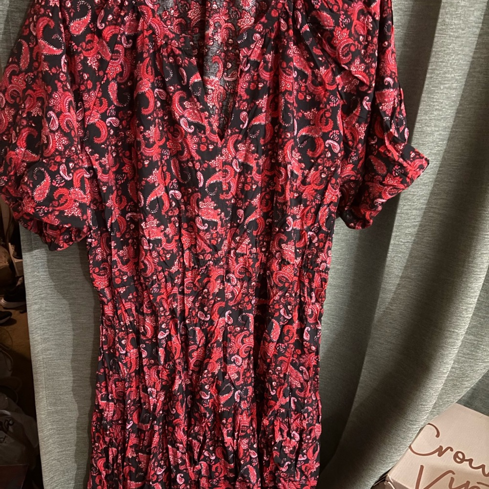 Red and Pink V-Neck Flutter Sleeve Sundress